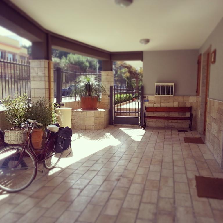 Villa Franca Mini Appartamenti Bisceglie Buitenkant foto
