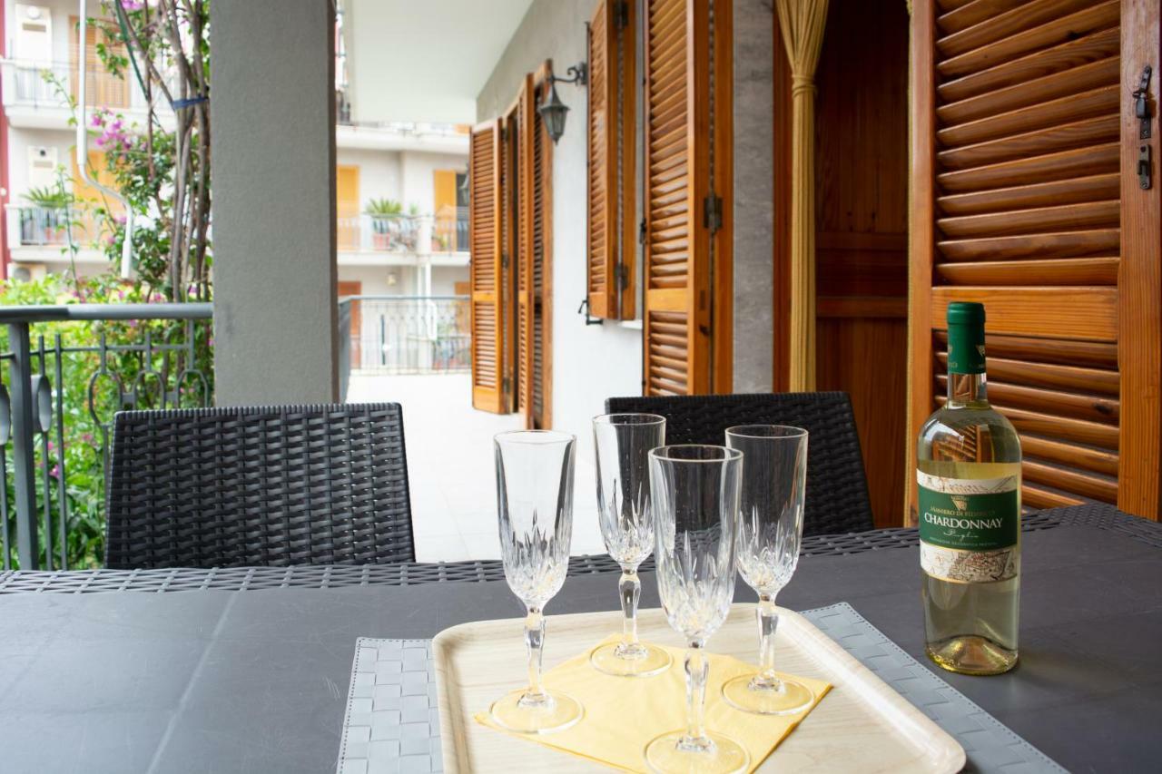 Villa Franca Mini Appartamenti Bisceglie Buitenkant foto