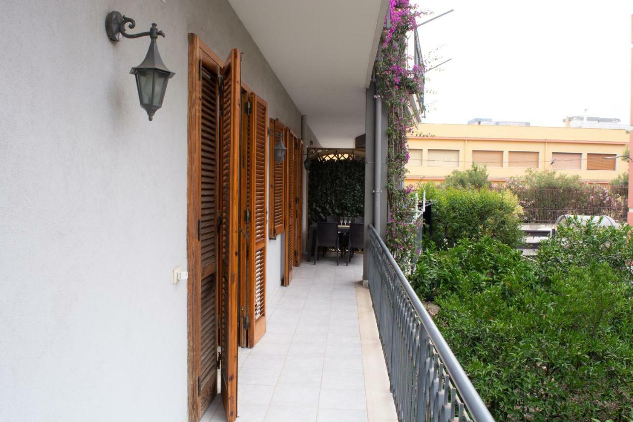 Villa Franca Mini Appartamenti Bisceglie Buitenkant foto