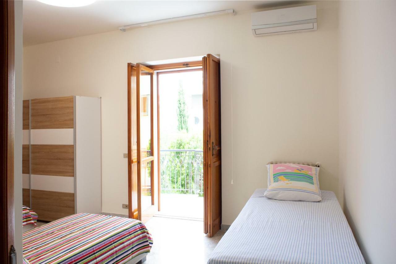 Villa Franca Mini Appartamenti Bisceglie Buitenkant foto